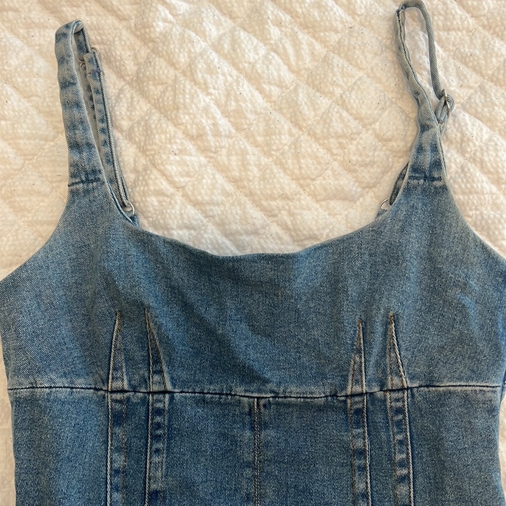 Urban Outfitters BDG Structured Scoop Neck Mini Dress - Picture 4 of 7